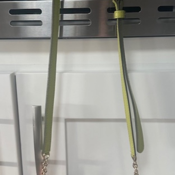 ETRO CROSSBODY BAG BRAND NEW NEVER USED PAISLEY LIME COLOR - Picture 2 of 16